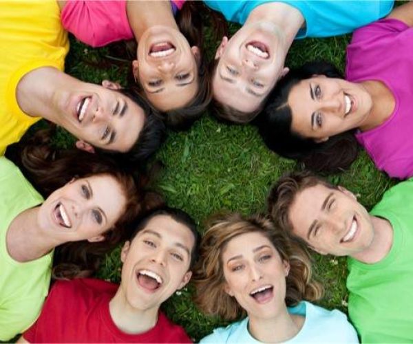 Cómo cohesionar equipos: ideas de team building divertidas y efectivas